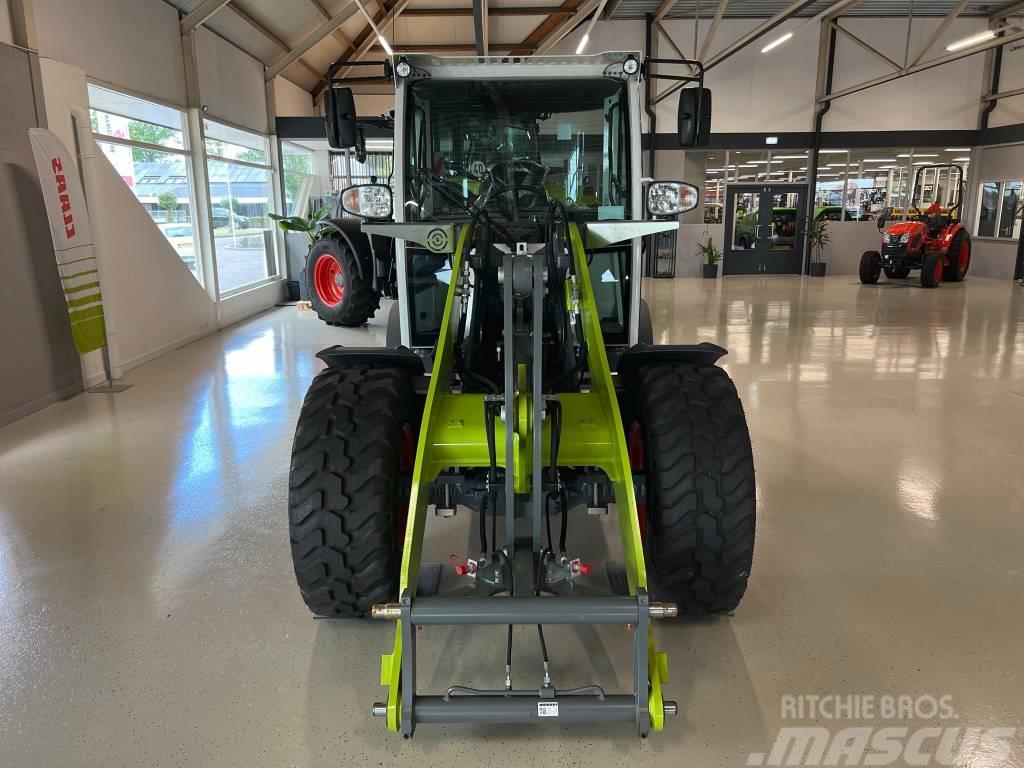 CLAAS Torion 530 Pale multiuso
