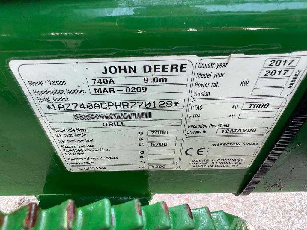 John Deere 9M Semanatoare cu Discuri Scarificatori