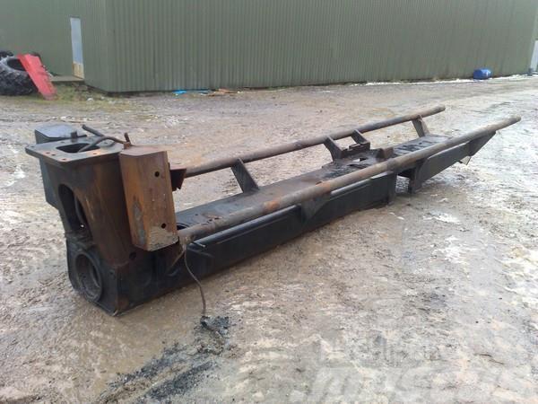 Timberjack 1110 long wagon frame Telaio e sospensioni
