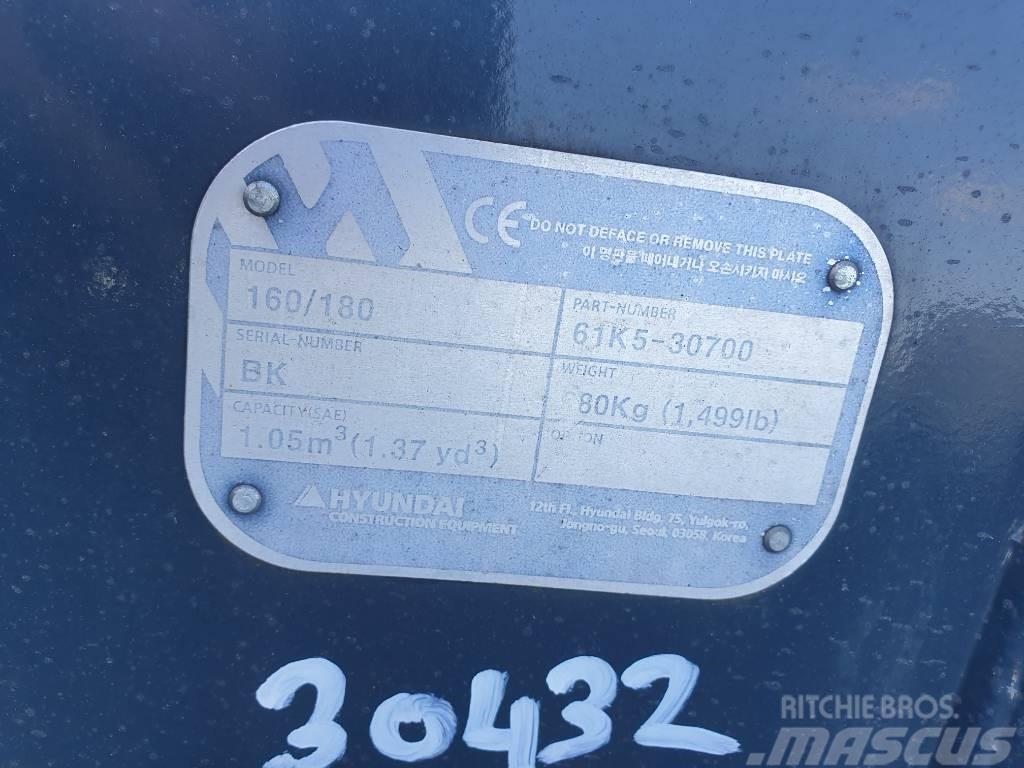Hyundai Excvator Bucket, 61K5-30700, 180 Benne