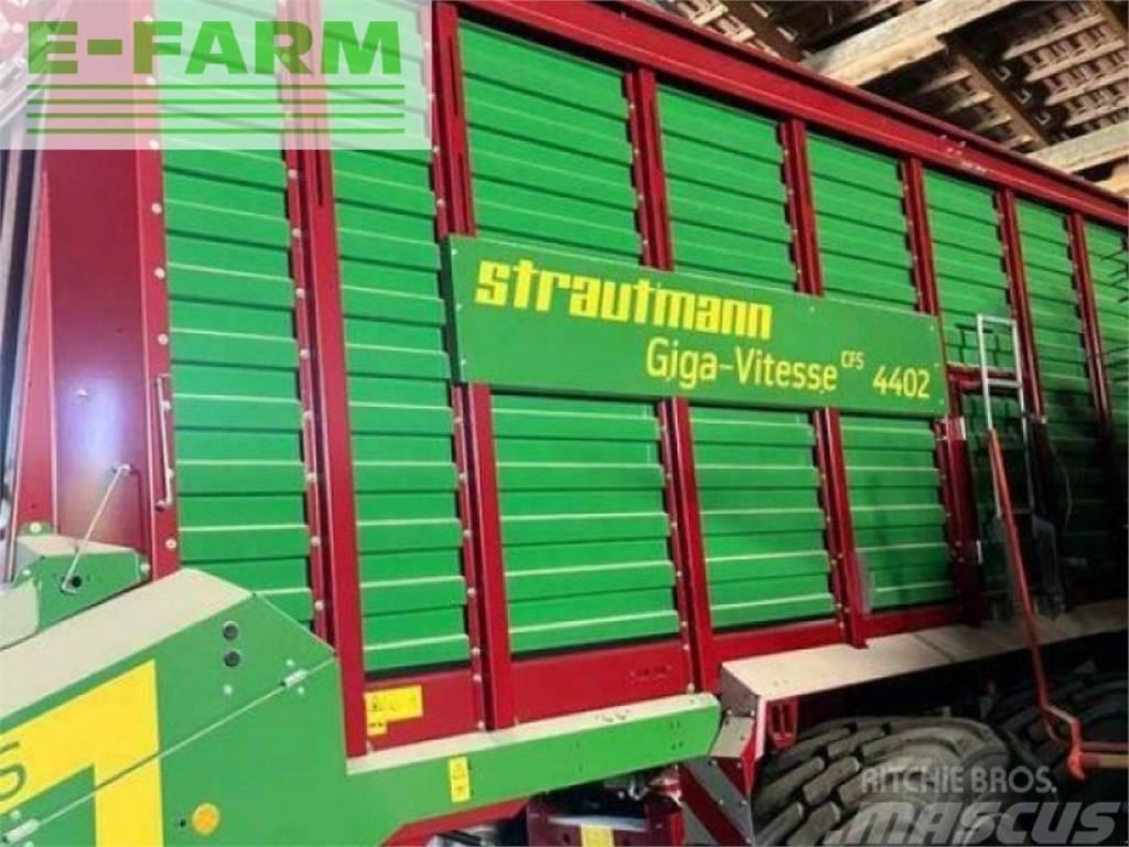 Strautmann giga-vitesse cfs 44 Carri per la granella