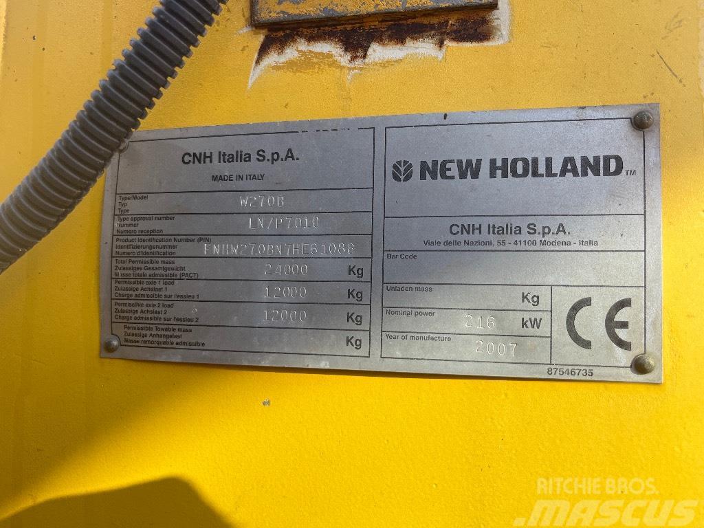 New Holland W 270 B Pale gommate