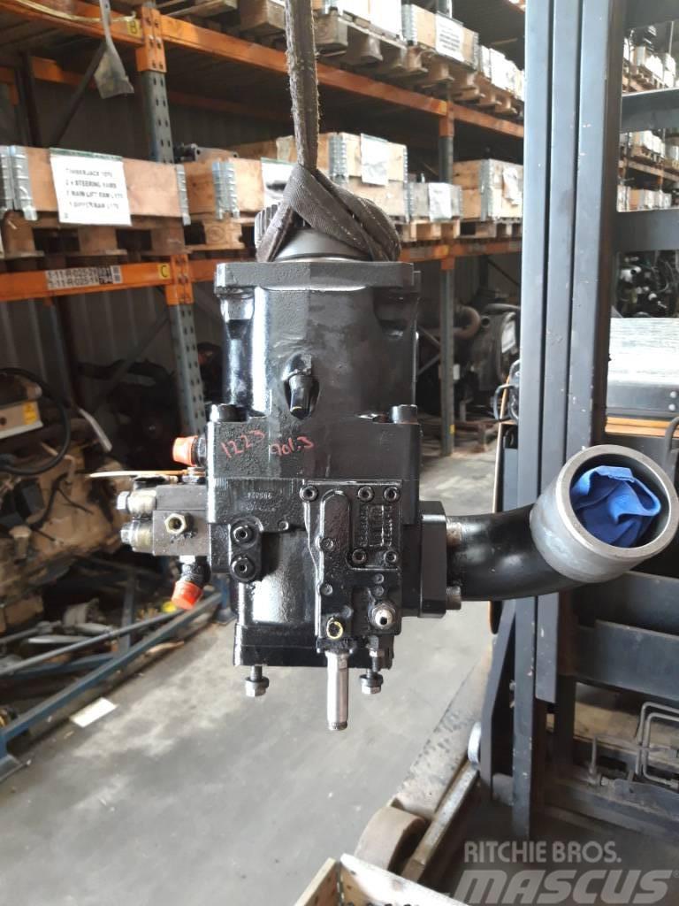 Valmet 901.3 crane pump Componenti idrauliche