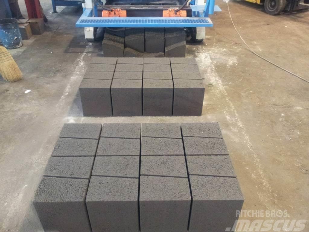 Metalika SVP-12 Concrete block making machine Macchine per calcestruzzo e pietra