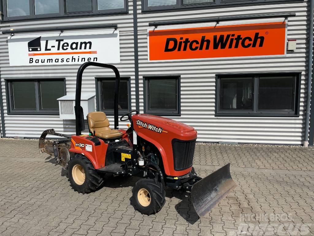 Ditch Witch RT 30 Scavafossi