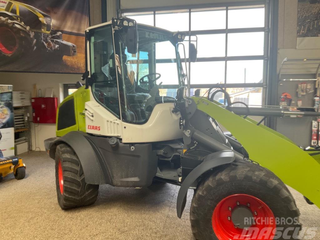 CLAAS Torion 644 Pale gommate