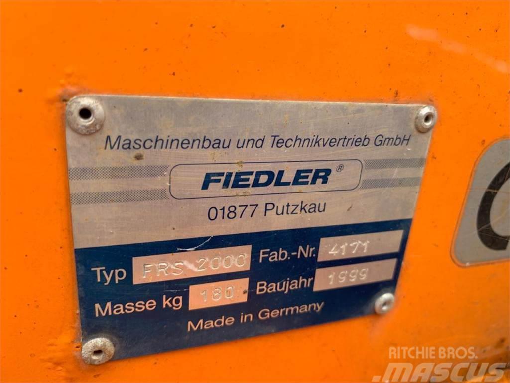 Fiedler Schneepflug FRS 2000 Altre macchine per la manutenzione del verde e strade