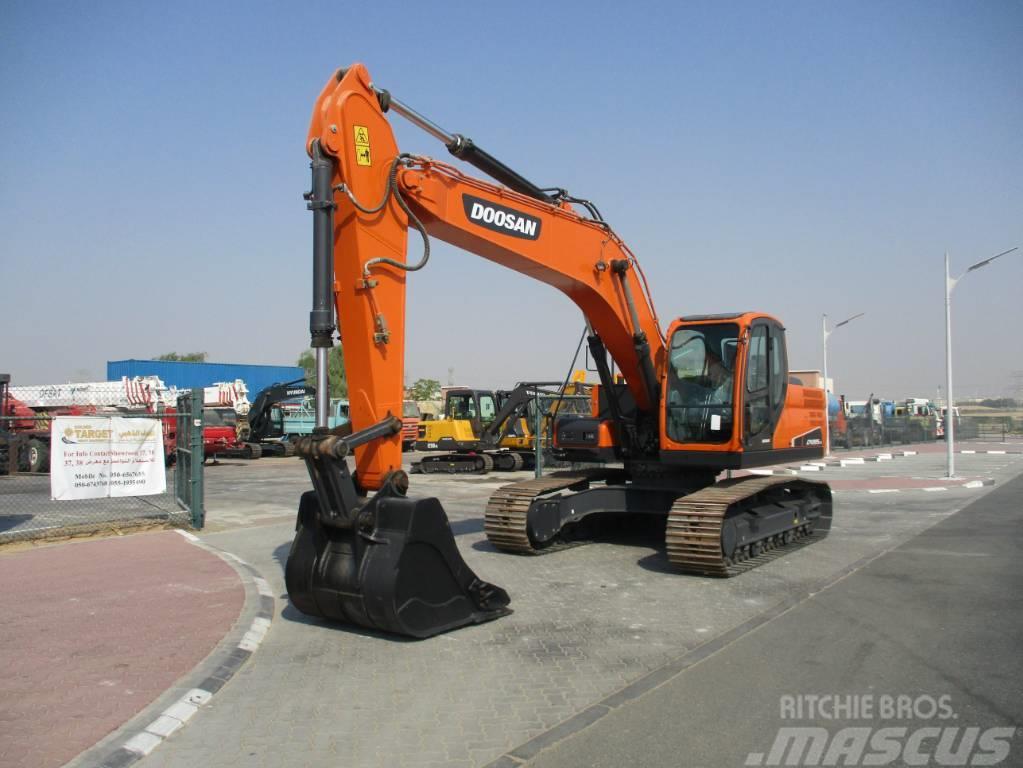 Doosan DX 225 LCA Escavatori cingolati
