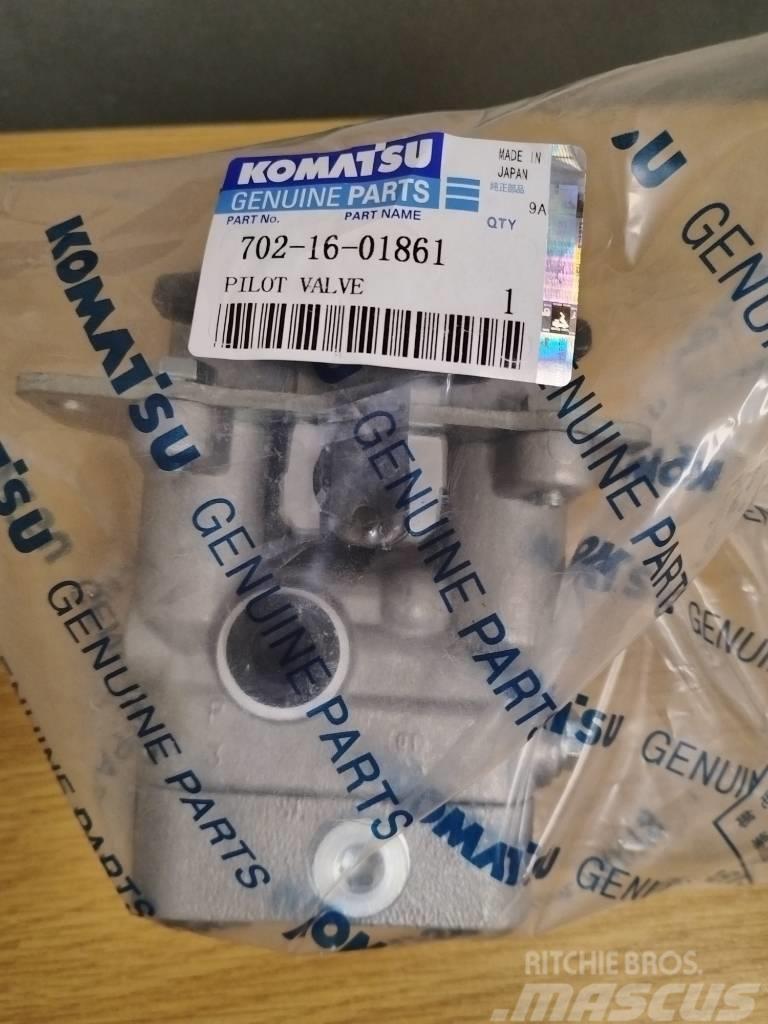Komatsu pc450-8  Foot valve assembly travel valve Retroescavatori