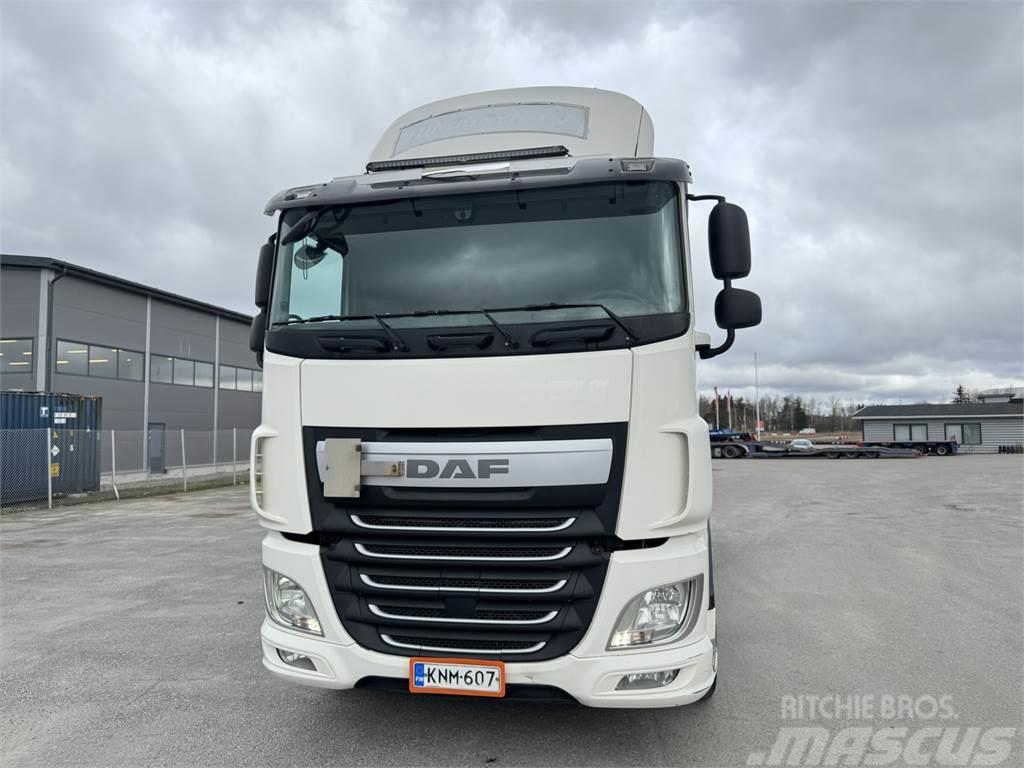 DAF XF 510 FAR 6X2 Camion portacontainer