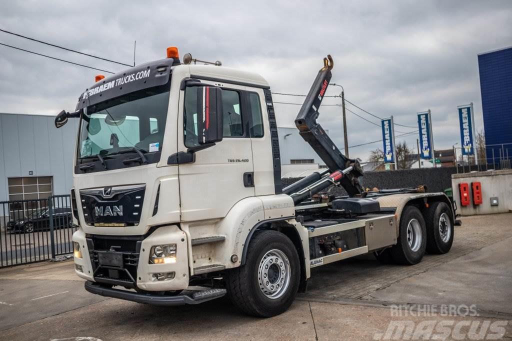 MAN TGS 26.420 BL- 6X2-4 Camion portacontainer
