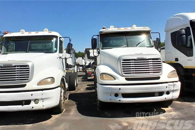 Freightliner COLUMBIA 112-34 Camion altro