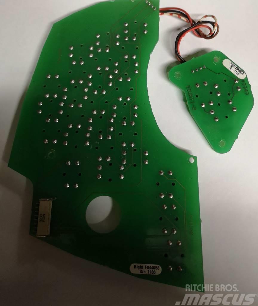 Timberjack 1270C / 1470 /1070 / 870B CIRCUIT CARDS Componenti elettroniche