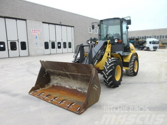 New Holland W 80 TC Pale gommate