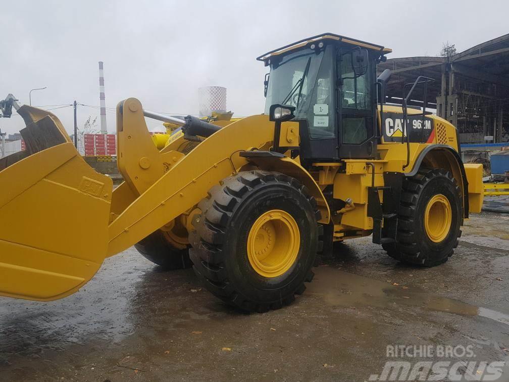 CAT 962M Incarcator Frontal Pale gommate