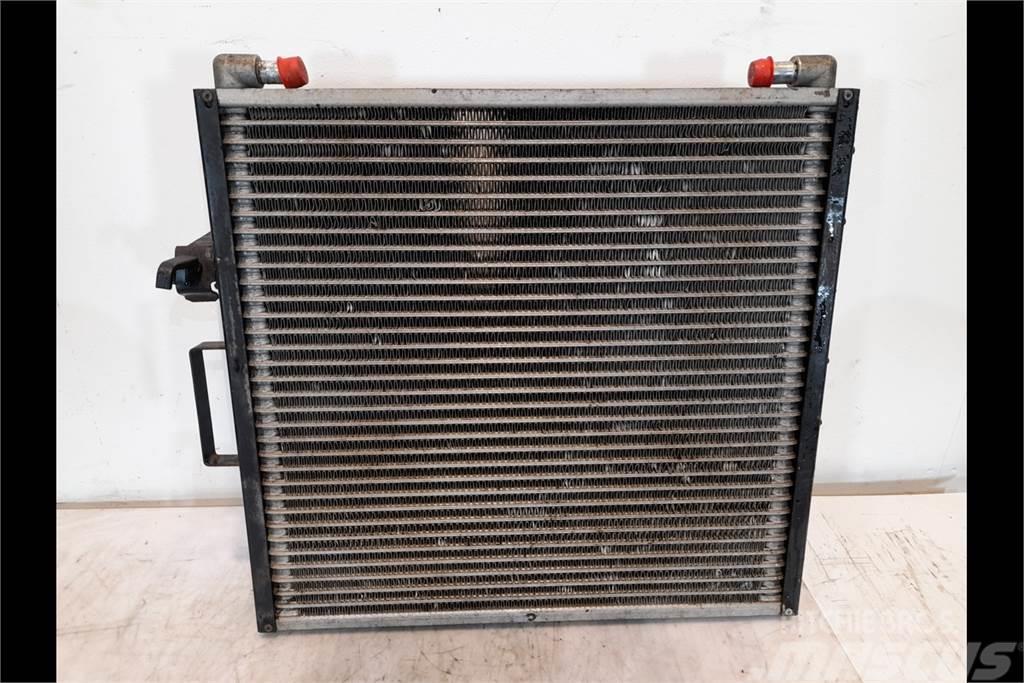 Case IH CVX150 Oil Cooler Motori