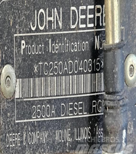 John Deere 2500 A Tosaerba per il fairway