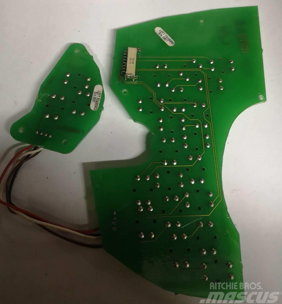 Timberjack 1270C CIRCUIT CARDS  (F049960 + F049962) Componenti elettroniche