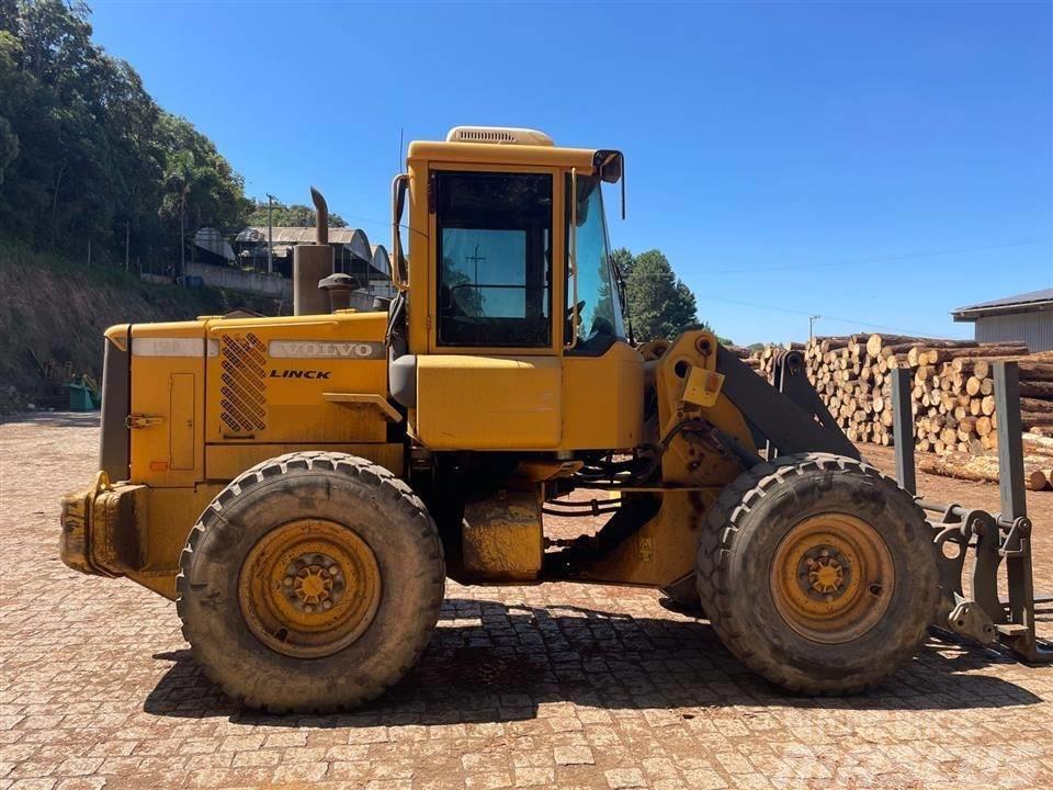 Volvo L50D Pale gommate