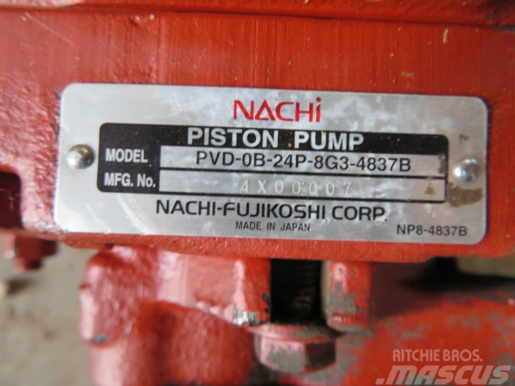 Nachi PVD-0B-24P-8G3-4837B Kubota U25-3 Componenti idrauliche
