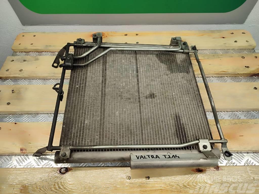 Valtra T214 Air conditioning radiator condenser 84485540B Radiatori