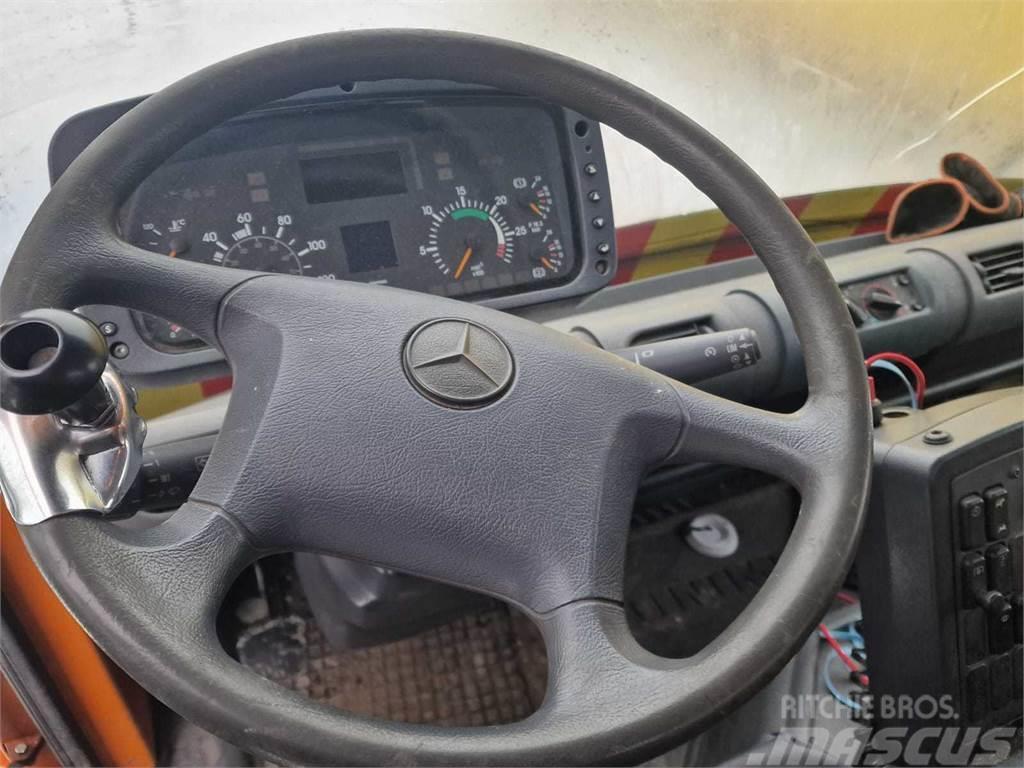 Mercedes-Benz UNIMOG U300 4X4 Camion con sponde ribaltabili