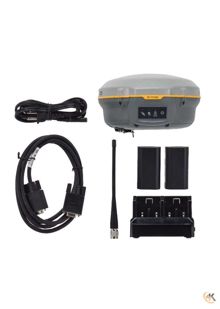 Trimble Single R8 Model S 410-470 MHz GPS Rover Receiver Altri componenti