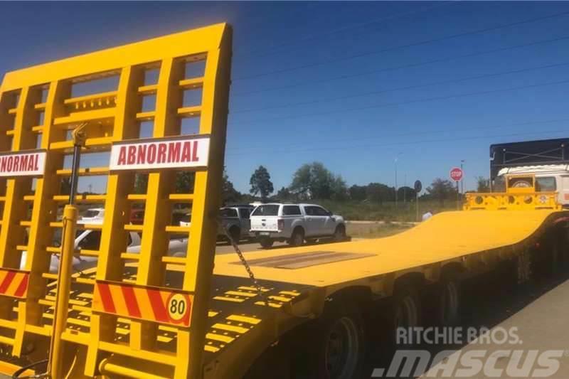  Trailord SA Lowbed Camion altro