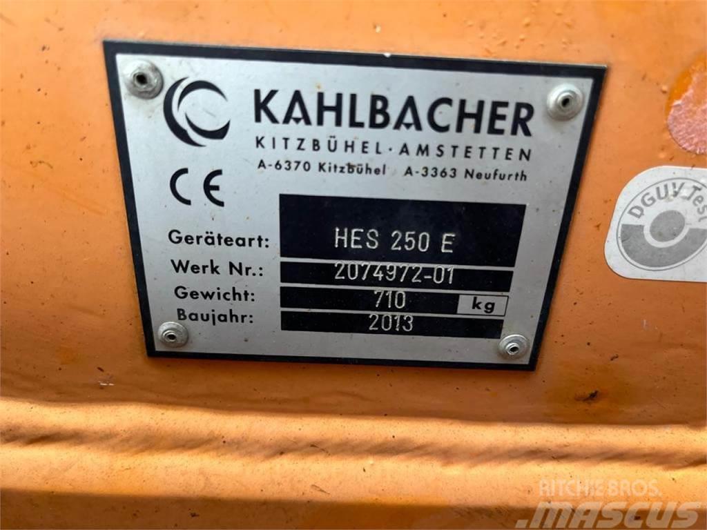 Kahlbacher Schneepflug HES 250E Altre macchine per la manutenzione del verde e strade