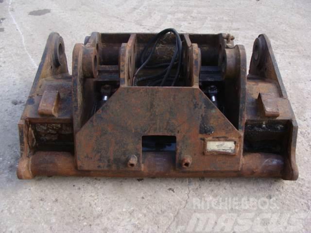 Verachtert couplers for loaders Cat 980H, 950H, Hitachi ZW310 Altro
