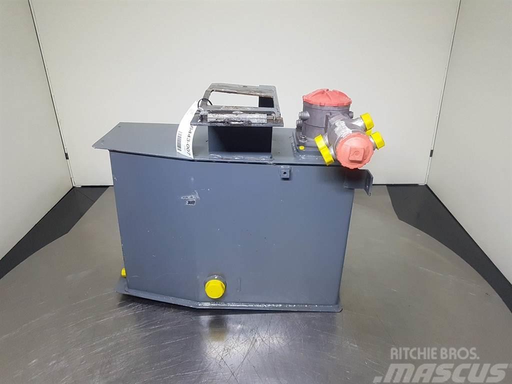 Schaeff SKL844-6453013001-Tank/Behälter/Reservoir Componenti idrauliche