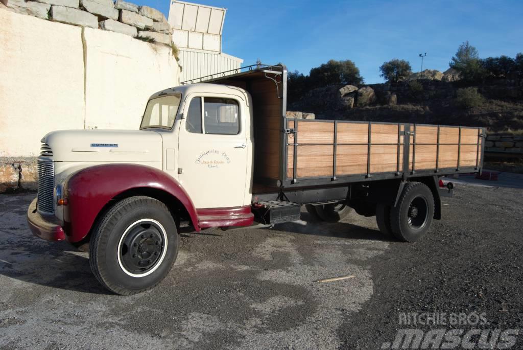 Camion CAMION HISTORICO COMMER MODELO Q4 Motrici centinate