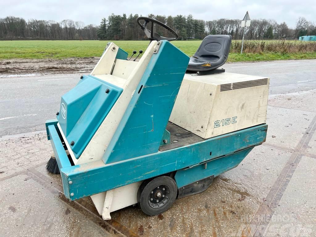 Tennant 215E Sweeper - Good Working Condition Spazzatrici