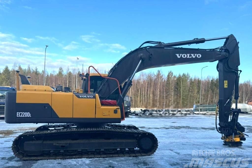 Volvo EC220DL TULOSSA Escavatori cingolati