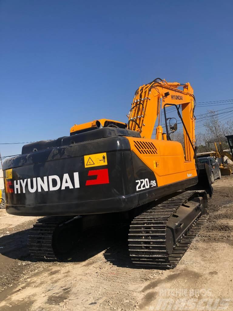 Hyundai 220-9s Escavatori cingolati