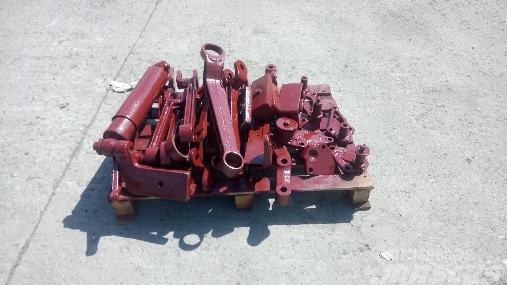  Axle,chassis components (Μπράτσα ζυγαριών Ζαμφόρ)  Telaio e sospensioni