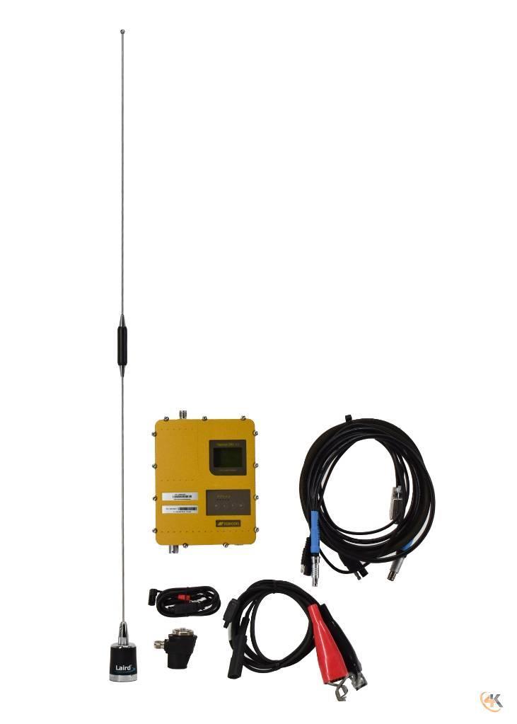 Topcon SRL-35 450-470 MHz 35 Watt External Radio Kit Altri componenti