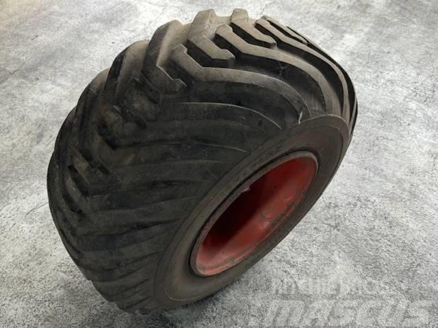 Bobcat 400/60-15.5 Tire | Band | Wheel | Rad | Viskafors Pneumatici, ruote e cerchioni