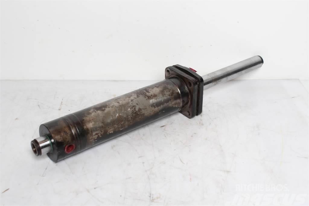 Case IH MX170 Front axle steering cylinder Trasmissione