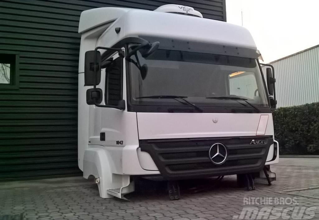Mercedes-Benz AXOR EURO 5 Cabine e interni