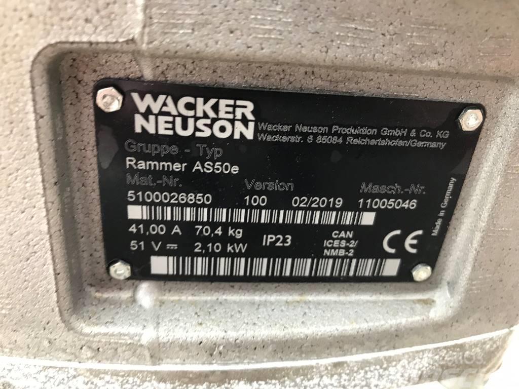 Wacker Neuson AS50e Vibrocostipatore verticale