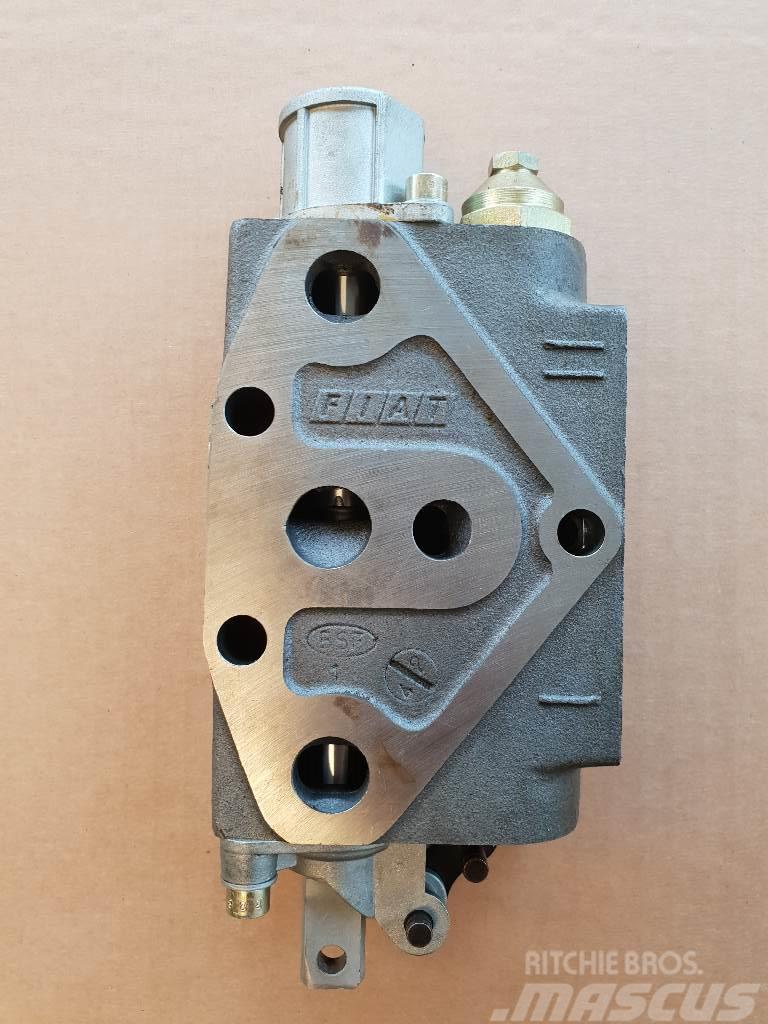Fiat Control valve 5151057 used Componenti idrauliche