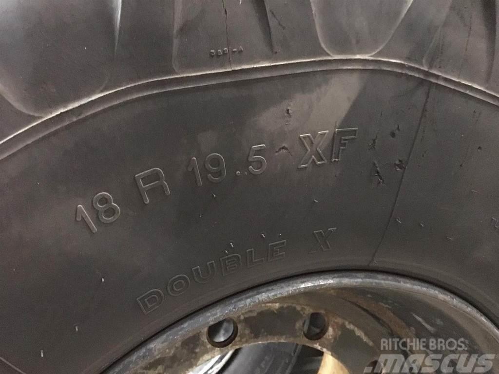 JCB 18 R 19.5 XF tyres Pneumatici, ruote e cerchioni