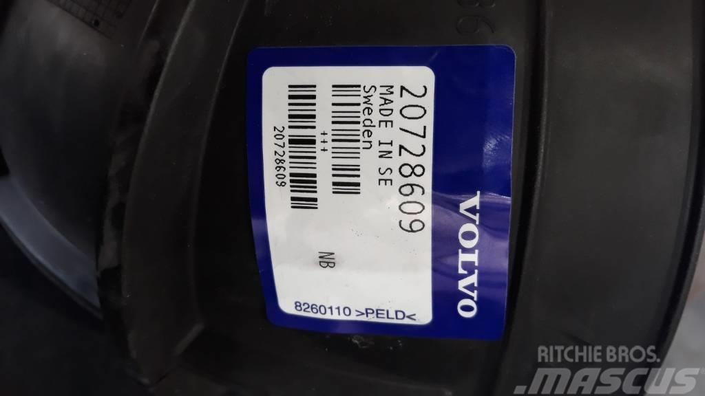 Volvo AIR INTAKE 20728609 Motori