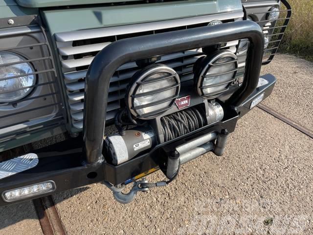 Land Rover Defender 90 Challenge specs 2014 Auto
