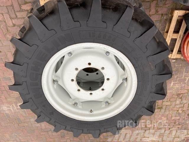 Michelin 13,6 R24 verstelbare velg (nieuw) Pneumatici, ruote e cerchioni