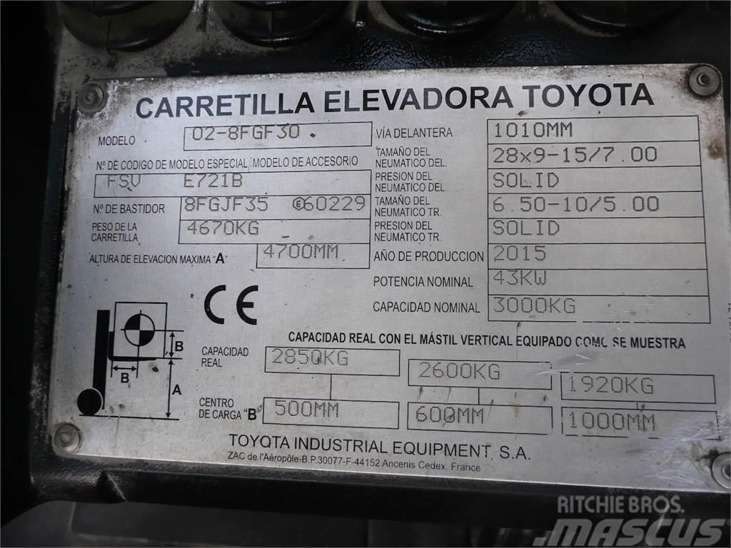 Toyota 02-8FGF30 Carrelli elevatori GPL
