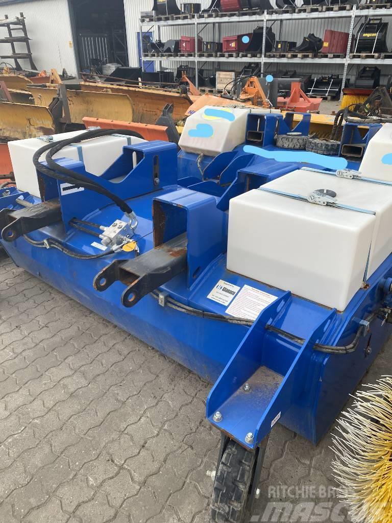  Multi Sweep 2400 mm Spazzatrici