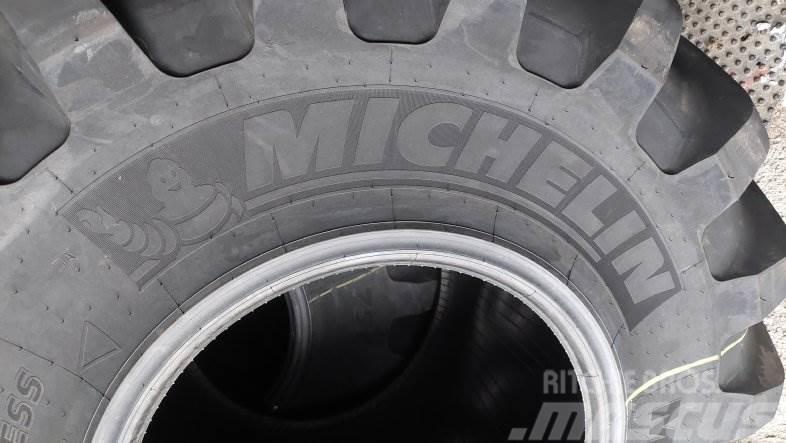 Michelin RENKAAT Xbib 750/65R26 Pneumatici, ruote e cerchioni