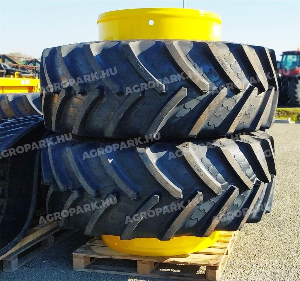  Twin wheel set with Alliance 650/85R38 tires, 1 pa Ruote doppie